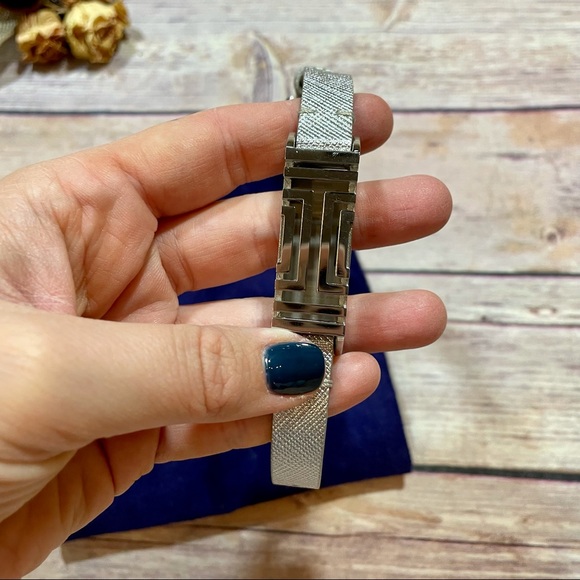 Tory Burch | Fitbit Band - Picture 3 of 4